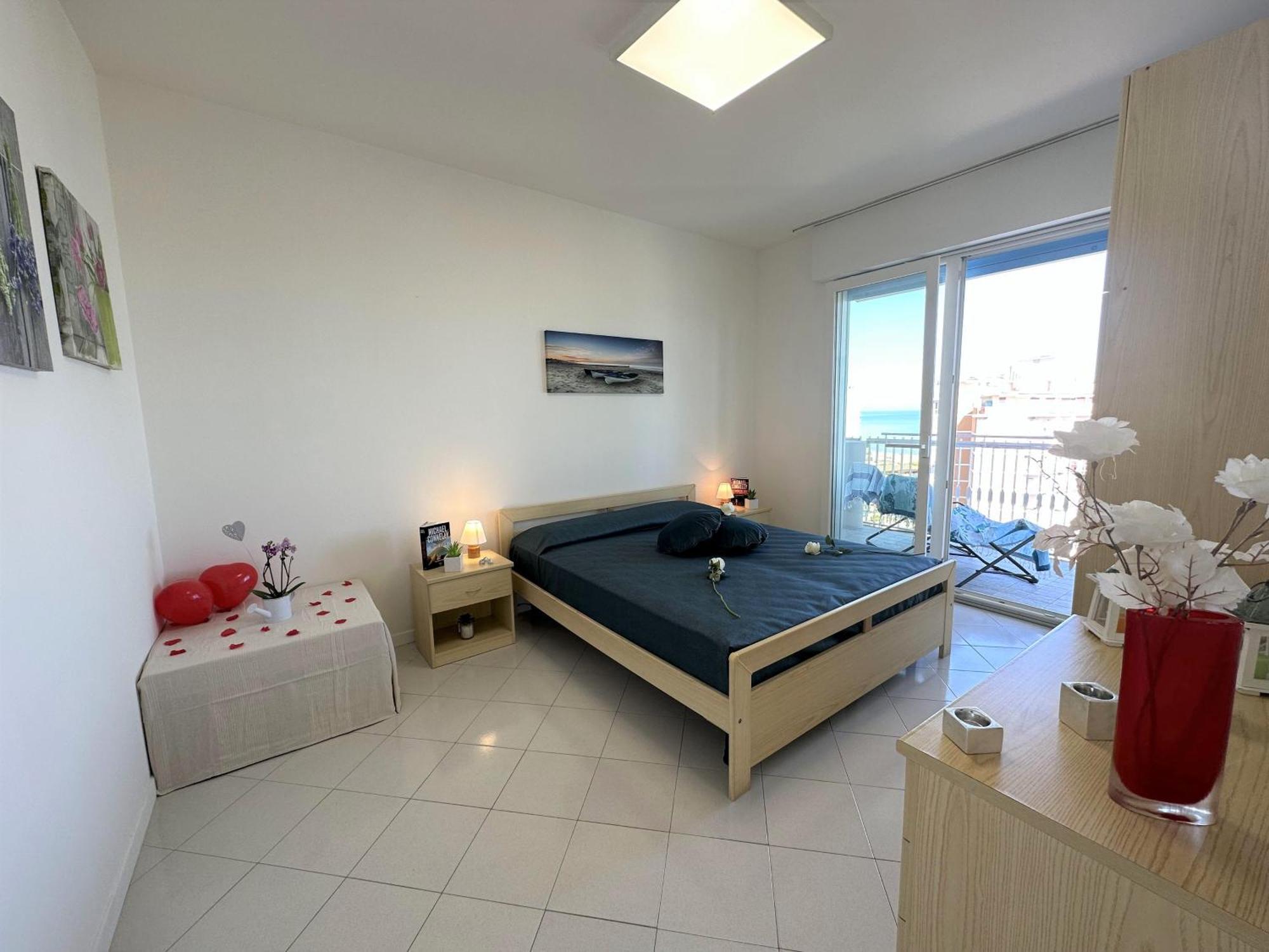 Appartamenti La Torre Lignano Sabbiadoro Exteriör bild