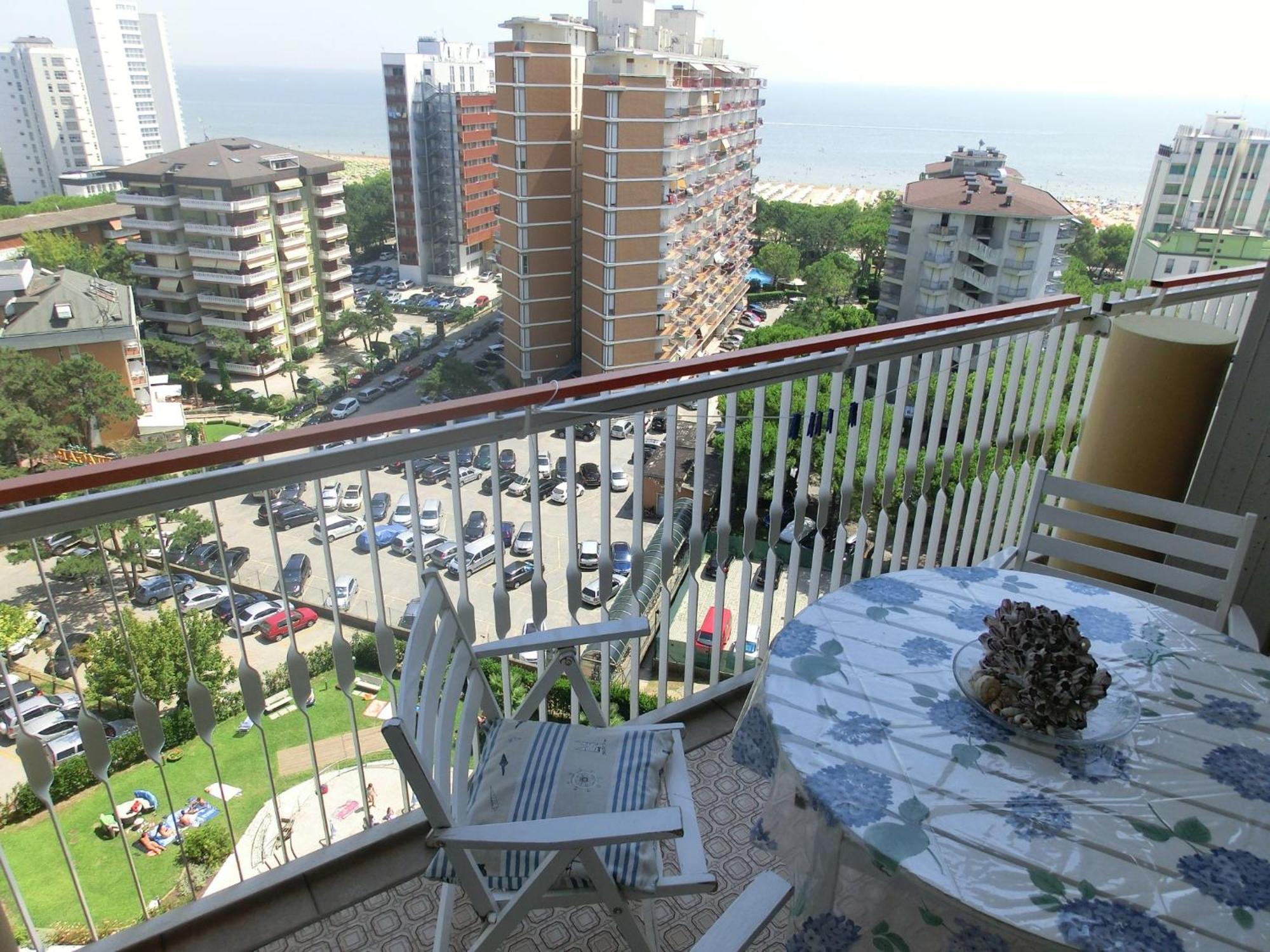 Appartamenti La Torre Lignano Sabbiadoro Rum bild